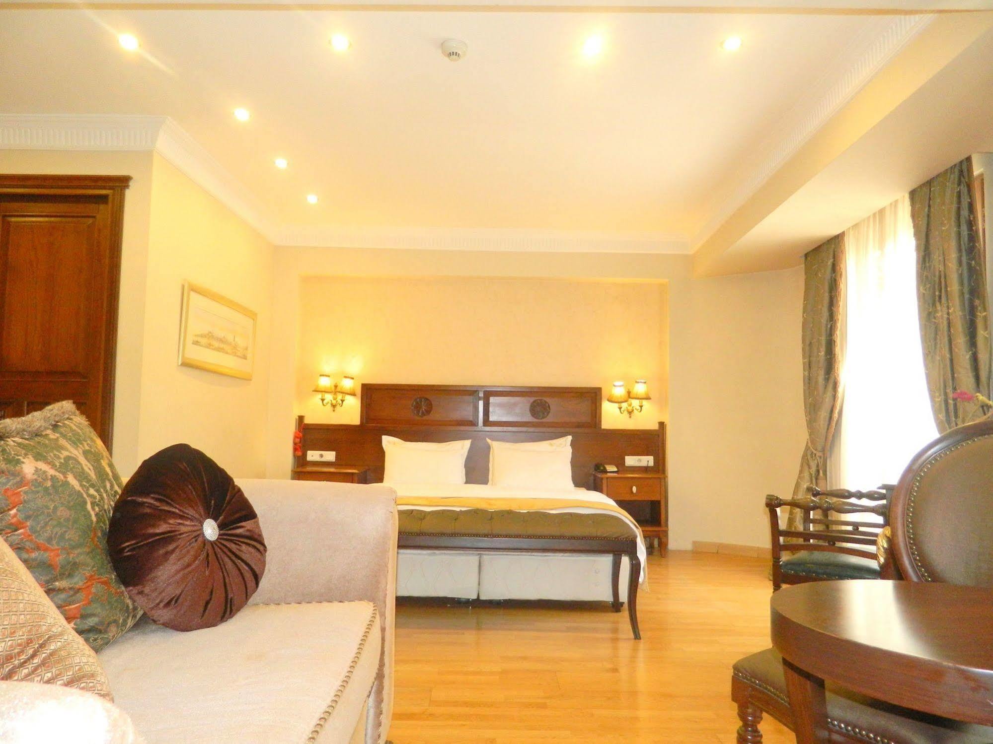 Valdivia Sultanahmet Готель 3*